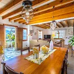 Villa Cal Nillo *